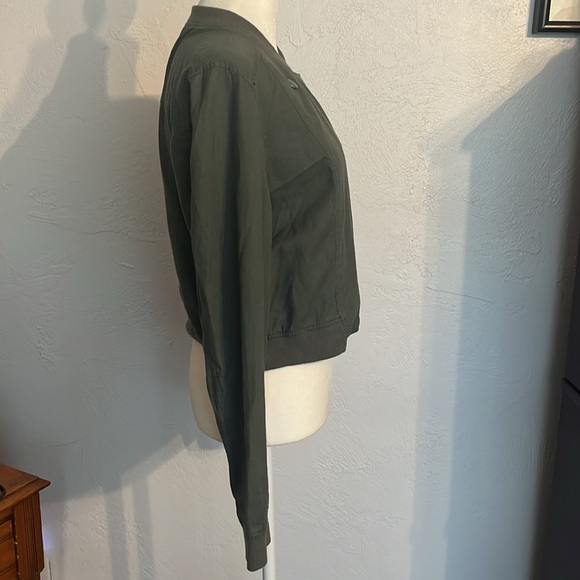 Frenchi cropped long sleeve light jacket/top sz L - Picture 4 of 11